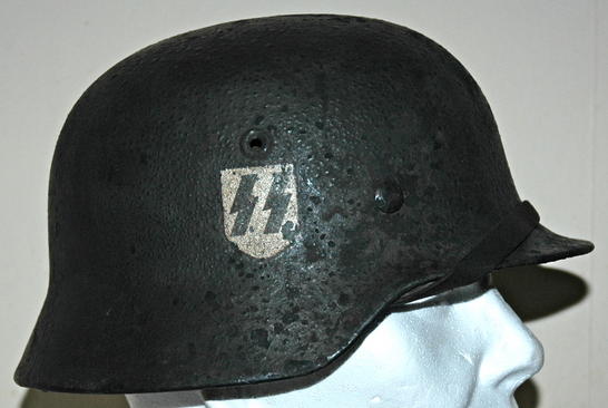 SS M40 SINGLE DECAL GERMAN HELMET - RUSSIAN FRONT