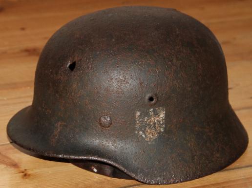 M40 BATTLE DAMAGED SINGLE DECAL ARMY HELMET