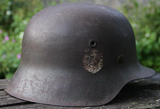 SS M42 SINGLE DECAL GERMAN  HELMET - EASTERN FRONT -  NARVA