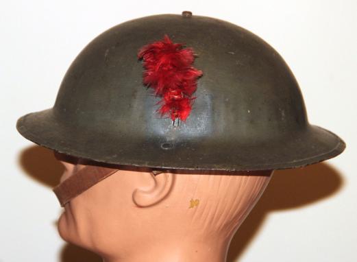 WW1 1916 DTD. -  BLACK WATCH OFFICERS PRIVATE PURCHASE HELMET WITH HACKLE