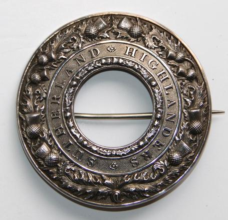 93RD HLDRS (ARGYLL & SUTHERLAND HLDRS.) OFFICERS SILVER PLAID BROOCH - NAMED