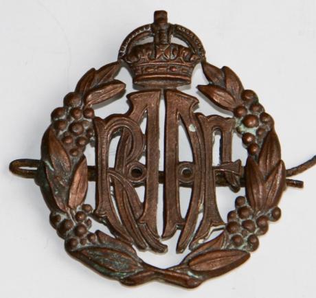 ROYAL AUSTRALIAN AIR FORCE CAP BADGE