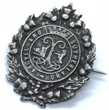 ARGYLL & SUTHERLAND HIGHLANDERS CAST SILVER SWEETHEART BROOCH