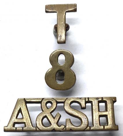 WW1 - T8 ARGYLL & SUTHERLAND HIGHLANDERS SHOULDER TITLE SET