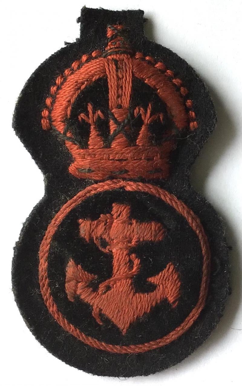 WW2 ROYAL NAVY  PETTY OFFICERS CAP INSIGNIA