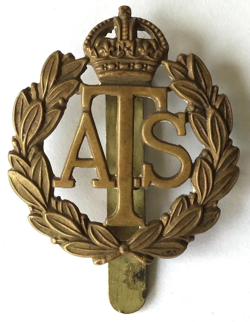 WW2 ATS CAP BADGE