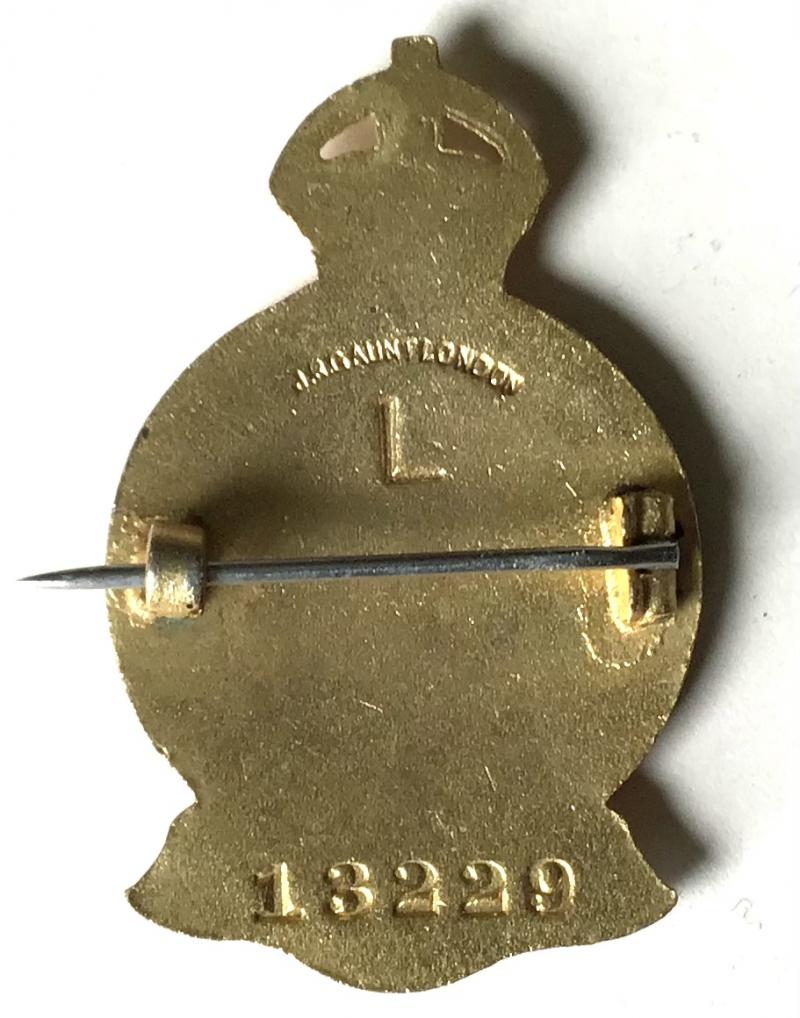 RED CROSS - FOR SERVICE BADGE - MINT - GAUNT