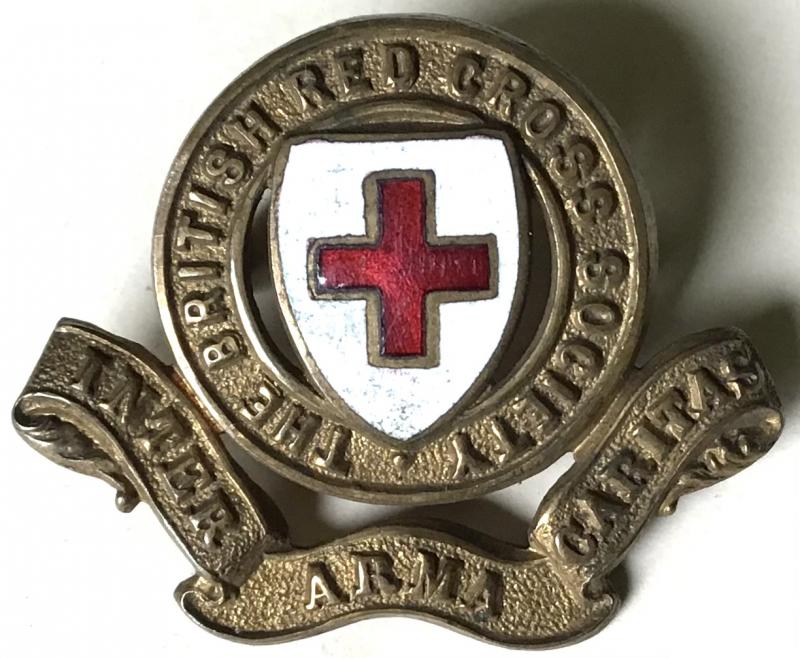 WW2 - RED CROSS HAT BADGE