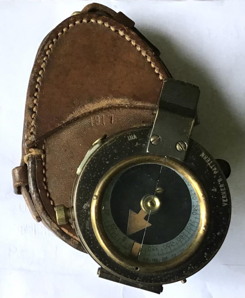 1917 DATED WW1 MARCHING COMPASS WITH LEATHER POUCH -