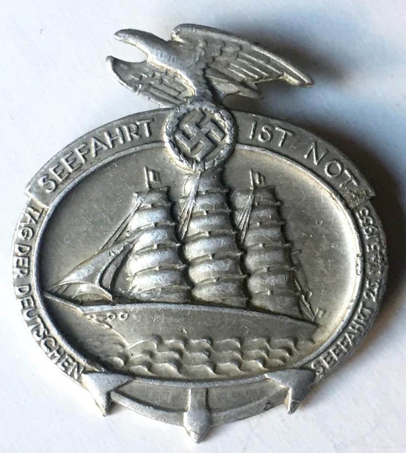 GERMAN 3RD REICH DEUTSCHEN SEEFAHRT 1935 DAY BADGE