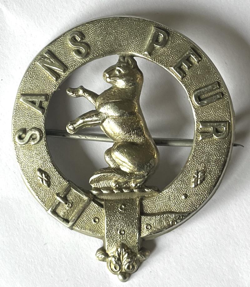WW1 5th SEAFORTH HLDRS. - CAP BADGE