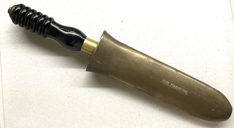 ROYAL NAVY ISSUE  SIEBE GORMAN DIVERS KNIFE