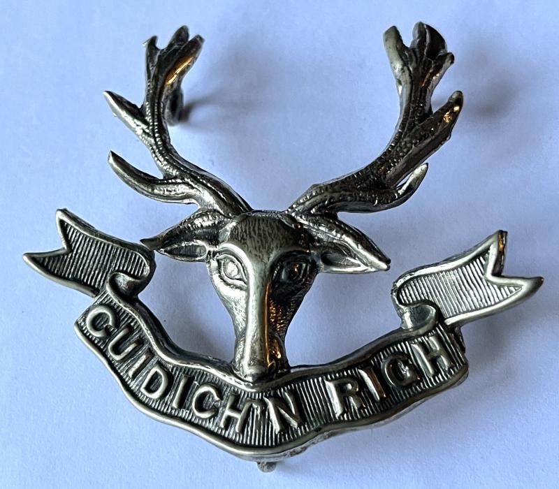 WW1 SEAFORTH HLDRS. SILVER PLATED , SHAPED GLENGARRY BADGE