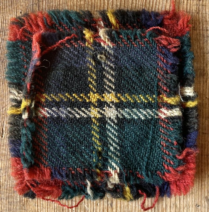 WW1 - ROYAL SCOTS - PIPERS - DOUBLE TARTAN GLENGARRY / TOS/ SUN HELMET FLASH