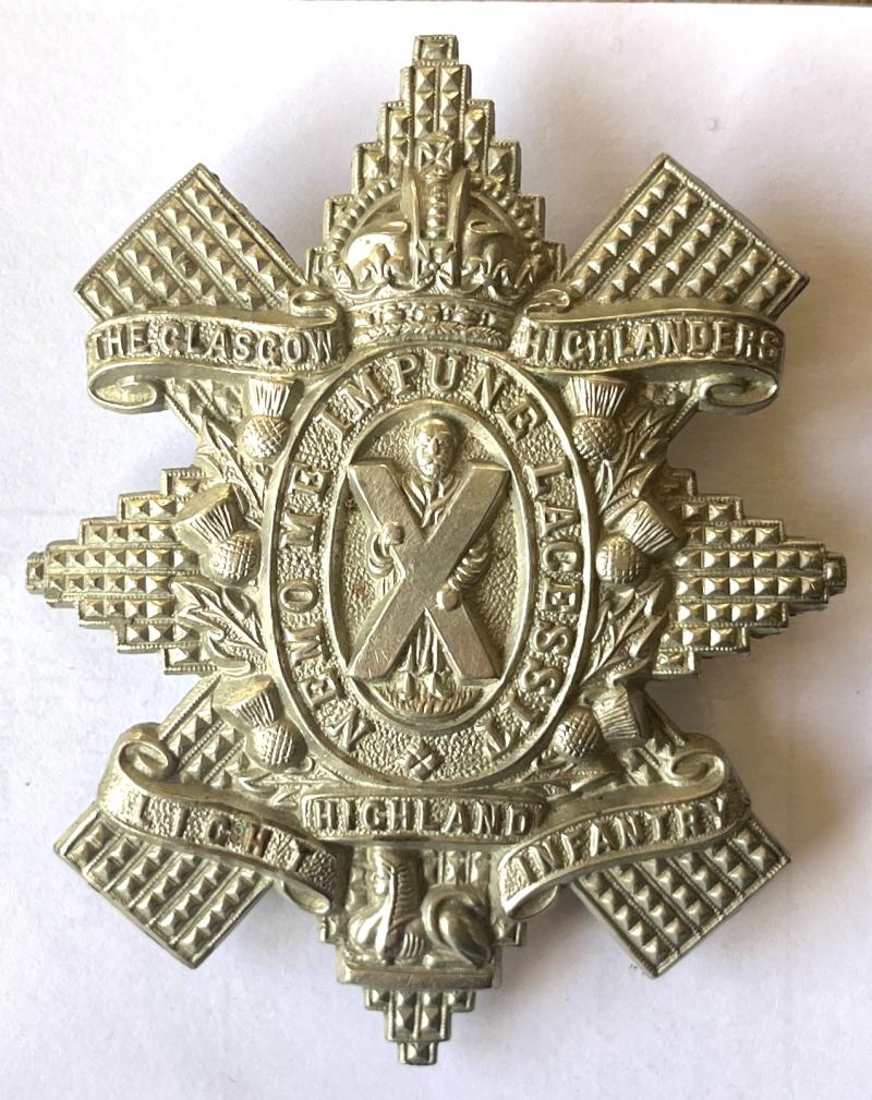 WW2 - GLASGOW HLDRS, 9TH H.L.I. CAP  BADGE