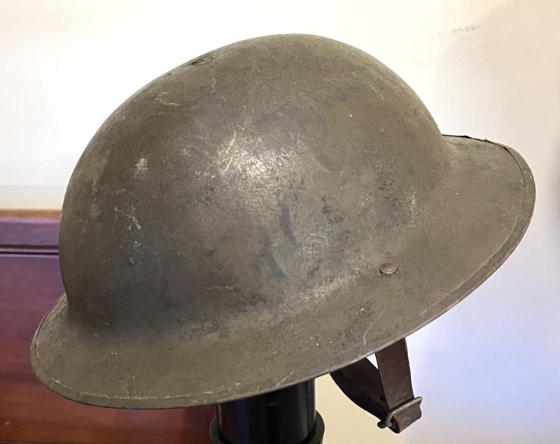 WW1 BRITISH BRODIE  HELMET - COMPLETE - FS