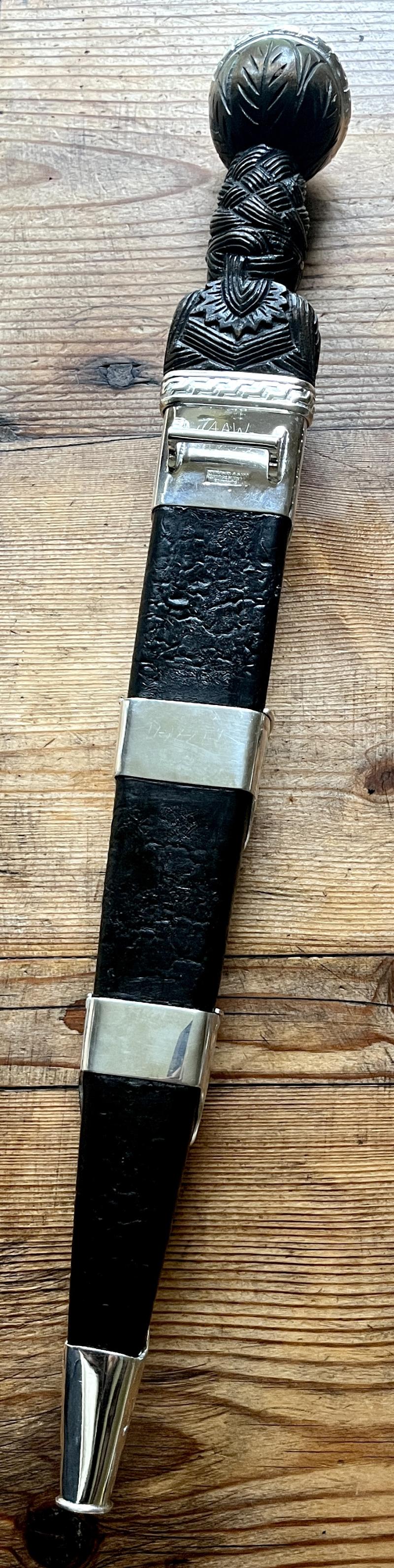 ARGYLL & SUTHERLAND HIGHLANDERS WW2 OFFICERS DIRK - ANDERSON EDINBURGH