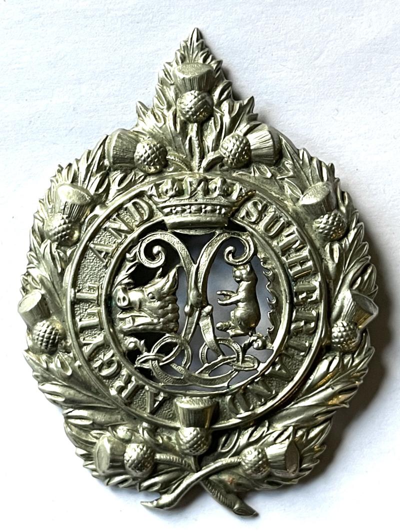 WW1 - ARGYLL & SUTHERLAND HLDRS . SGT'S CAP BADGE - W. ANDERSON & SON
