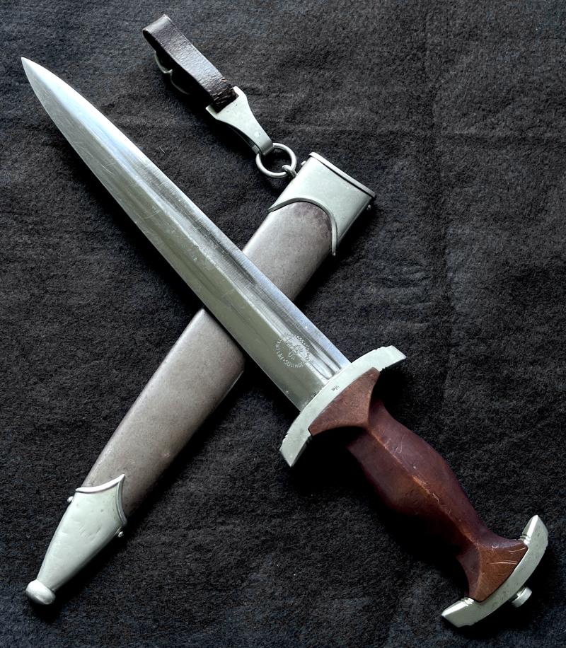 RARE - S.A. DAGGER - PETER LUNGSTRASS C/W HANGER - VET BRINGBACK