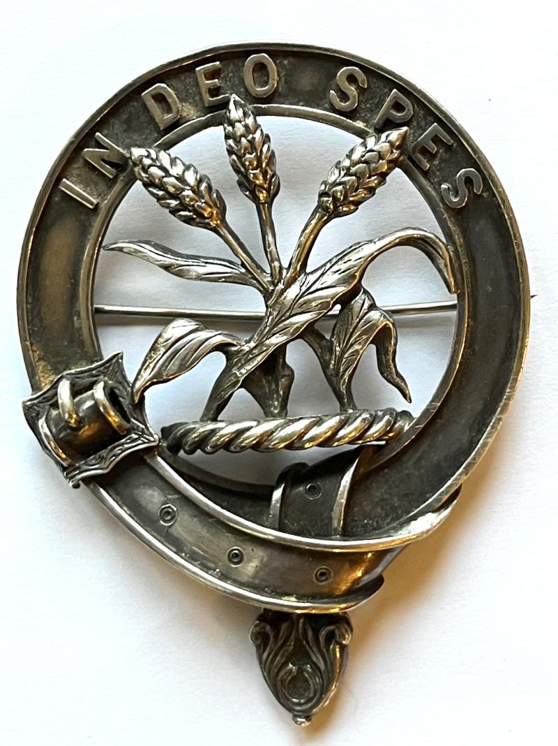 ARGYLL & SUTHERLAND HLDRS. - 1ST CLACKMANNAN & KINROSS RIFLE VOLUNTEER CORPS - OFFICERS SILVER CAP BADGE