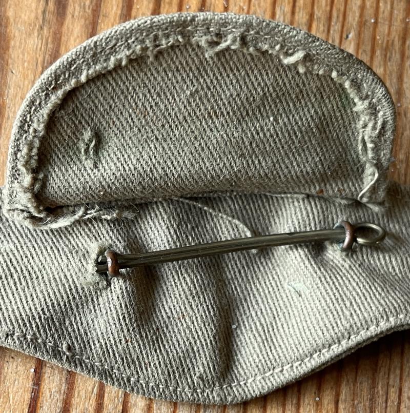 WW2 - ARGYLL & SUTHERLAND HLDRS. NORTH AFRICA CAMPAIGN WRIST BAND