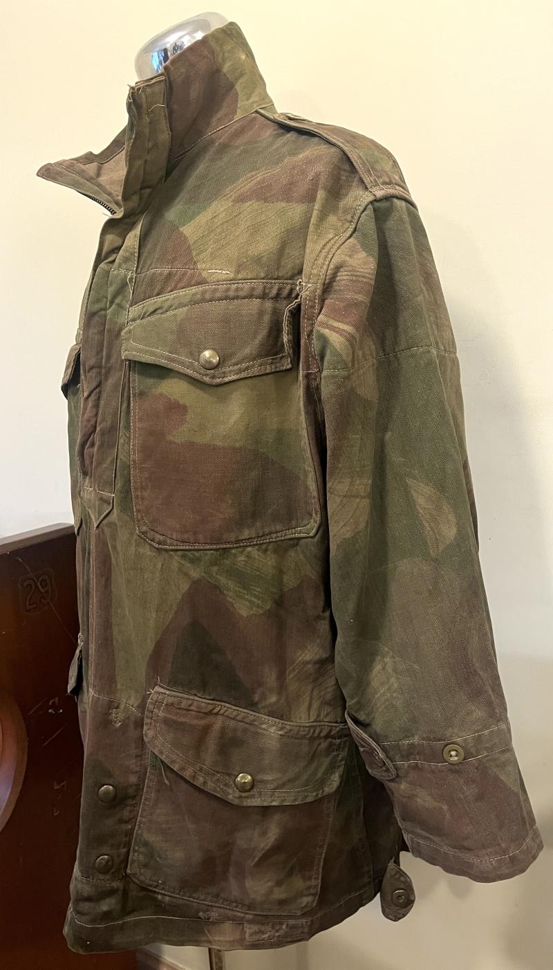 BRITISH AIRBORNE PARATROOPERS DENISON SMOCK 1946