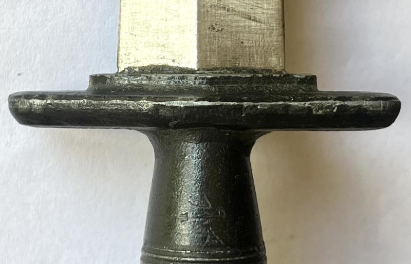WW2 - FAIRBAIRN / SYKES COMMANDO DAGGER - RARE AMERICAN MARINE CORPS PATTERN