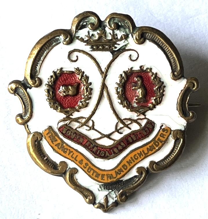 ARGYLL & SUTHERLAND HLDRS WHITE FACE SWEETHEART PIN BADGE