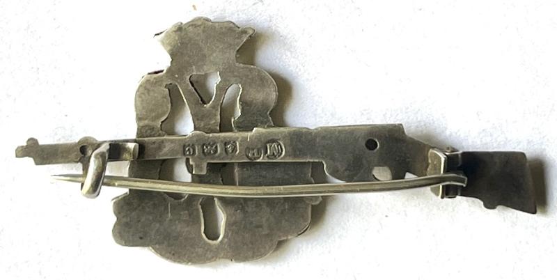 BOER WAR - ARGYLL & SUTHERLAND HLDRS - 1902 BIRMINGHAM SILVER RIFLE SWEETHEART BROOCH