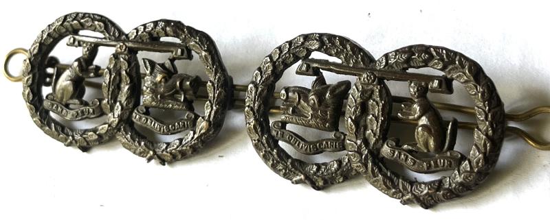 VICTORIAN - BOER WAR - ARGYLL & SUTHERLAND HLDRS OFFICERS BRONZE COLLAR PAIR