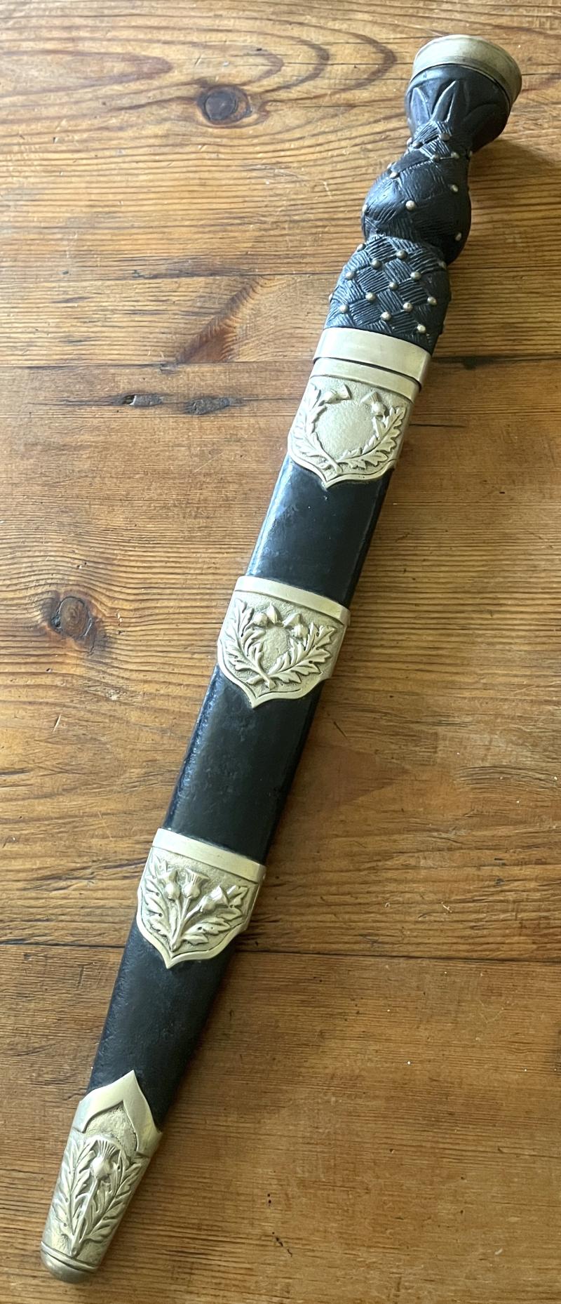 WW1 - MK 3 - ARGYLL & SUTHERLAND HLDRS. ARMY PIPERS G10 DIRK