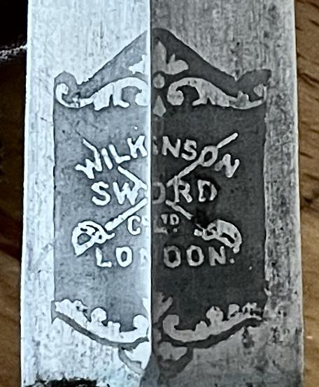 BRITISH 2ND ( OFFICERS ) PATTERN FAIRBAIRN SYKES COMMANDO DAGGER