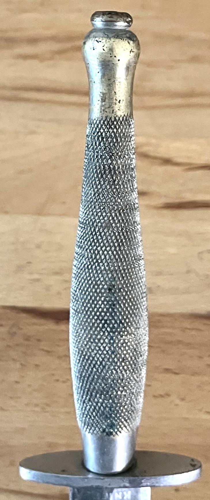 BRITISH 2ND ( OFFICERS ) PATTERN FAIRBAIRN SYKES COMMANDO DAGGER