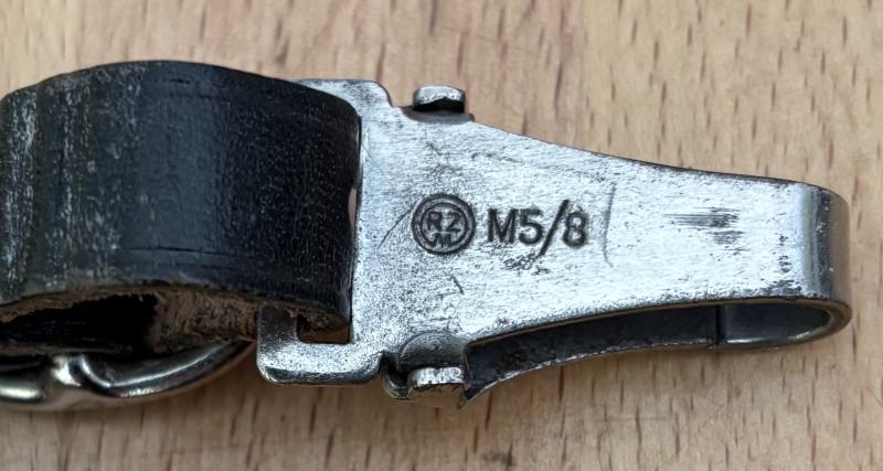 WW2 GERMAN - S.S. MANS DAGGER -1933 - RBT. KLASS C/W ORIGINAL HANGER
